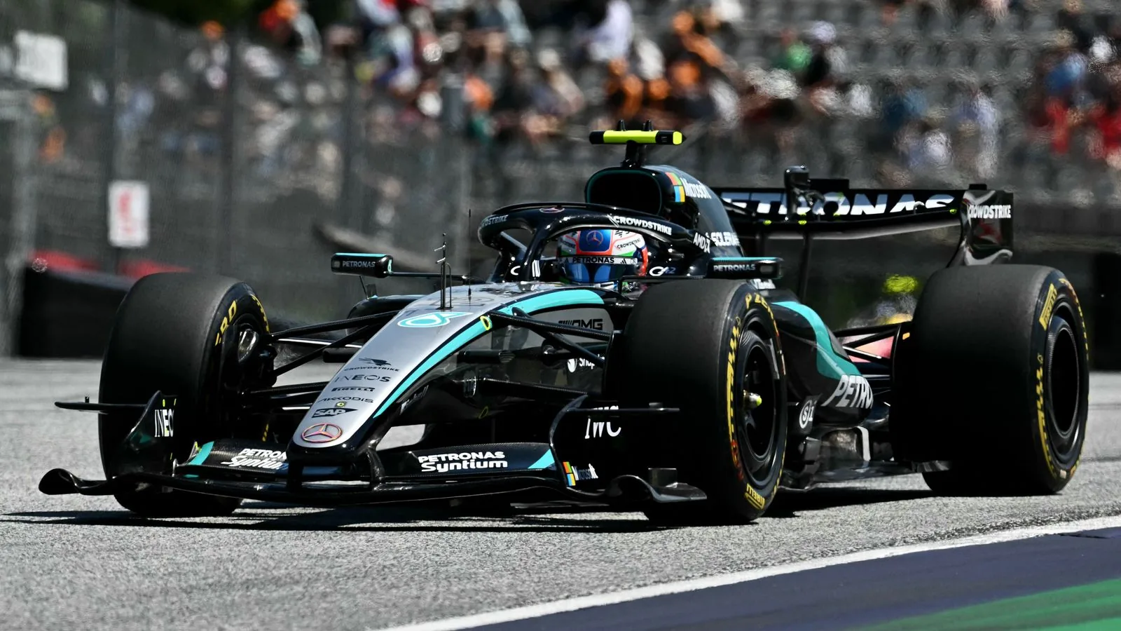 Austrian Grand Prix 2026: Kimi Antonelli leads Mercedes team-mate George Russell in first practice